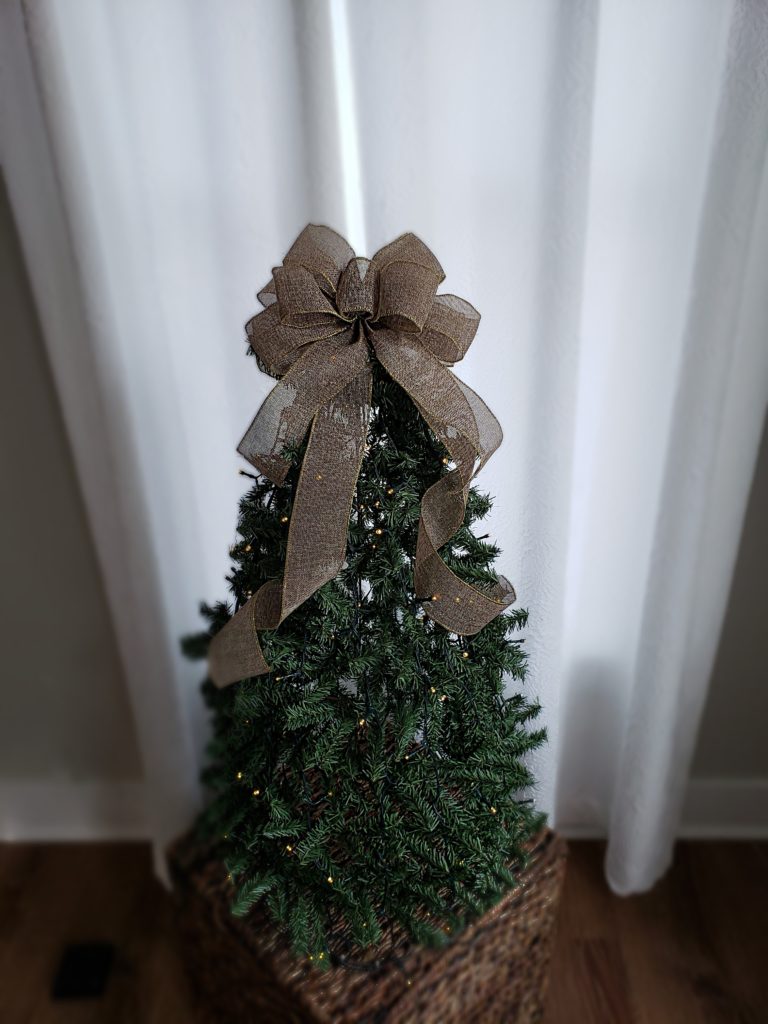 Chic Tomato Cage Christmas Tree